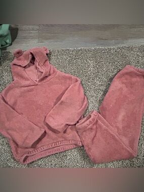 Cozy Rose Pink Hooded Women's Sweater
